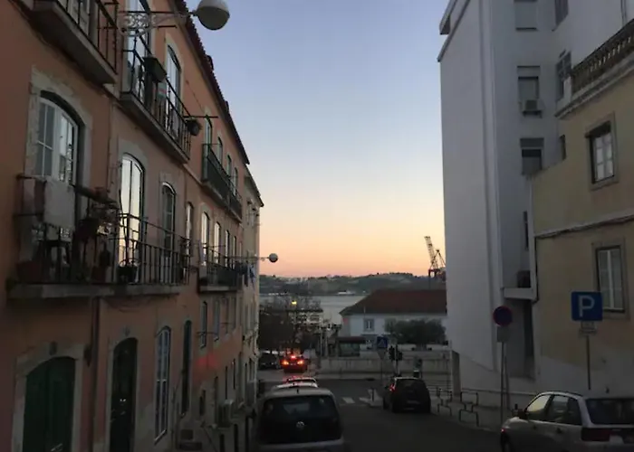 Olival Home- Feels Like * Lisbon