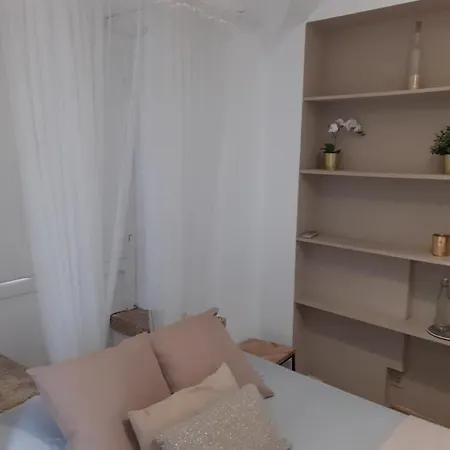 Olival Home- Feels Like Lizbona